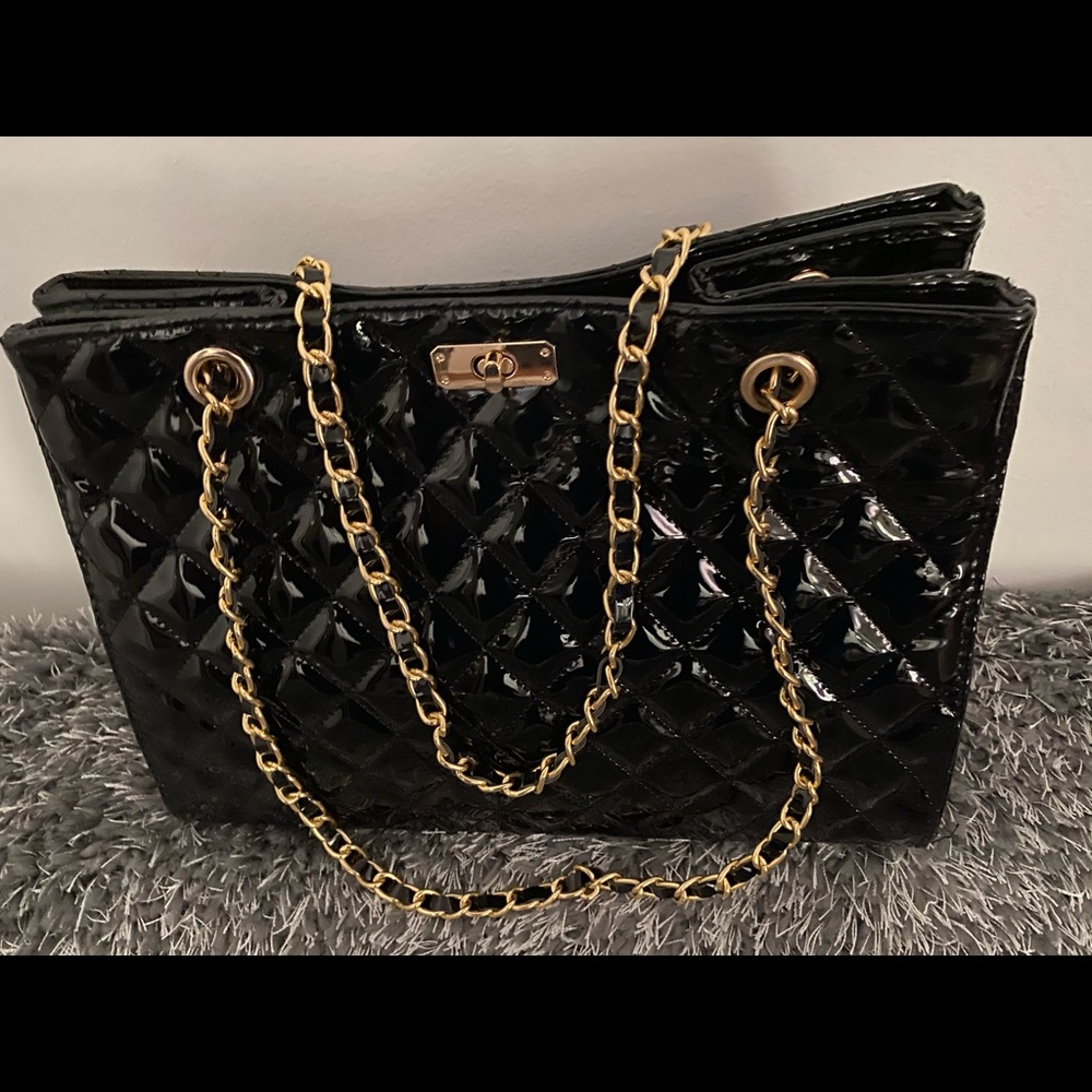 Bags - Picture 5 of 6